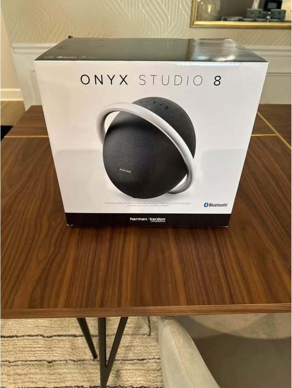 NEW Harman Kardon Onyx Studio 8